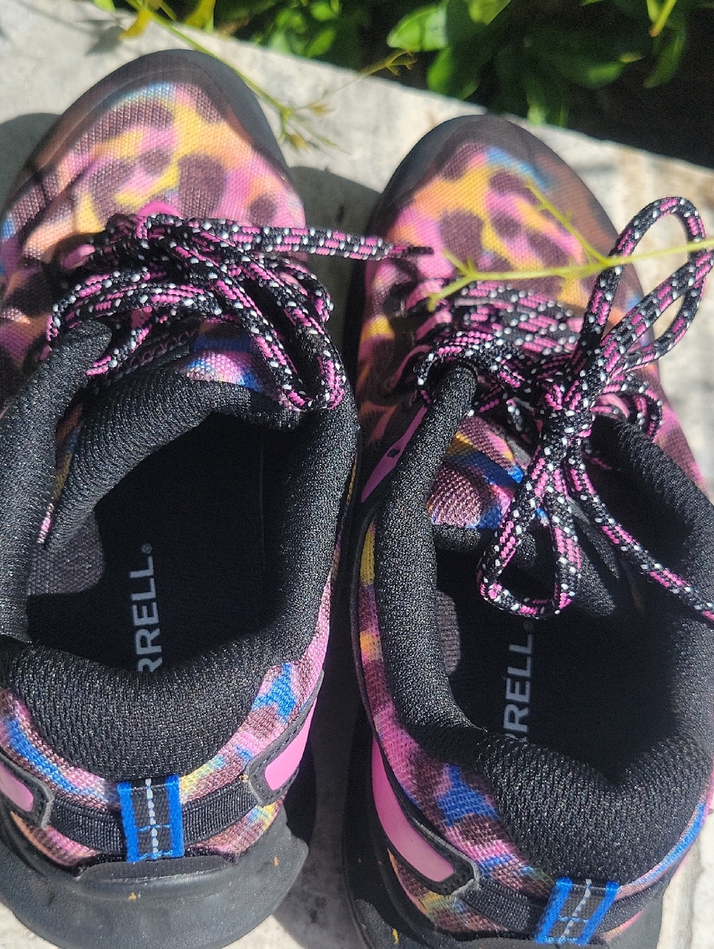 Merrell Women's Antora 3 Leopard Rainbow Hiking Shoe - Lightweight Trail Comfort - Picture 7 of 16